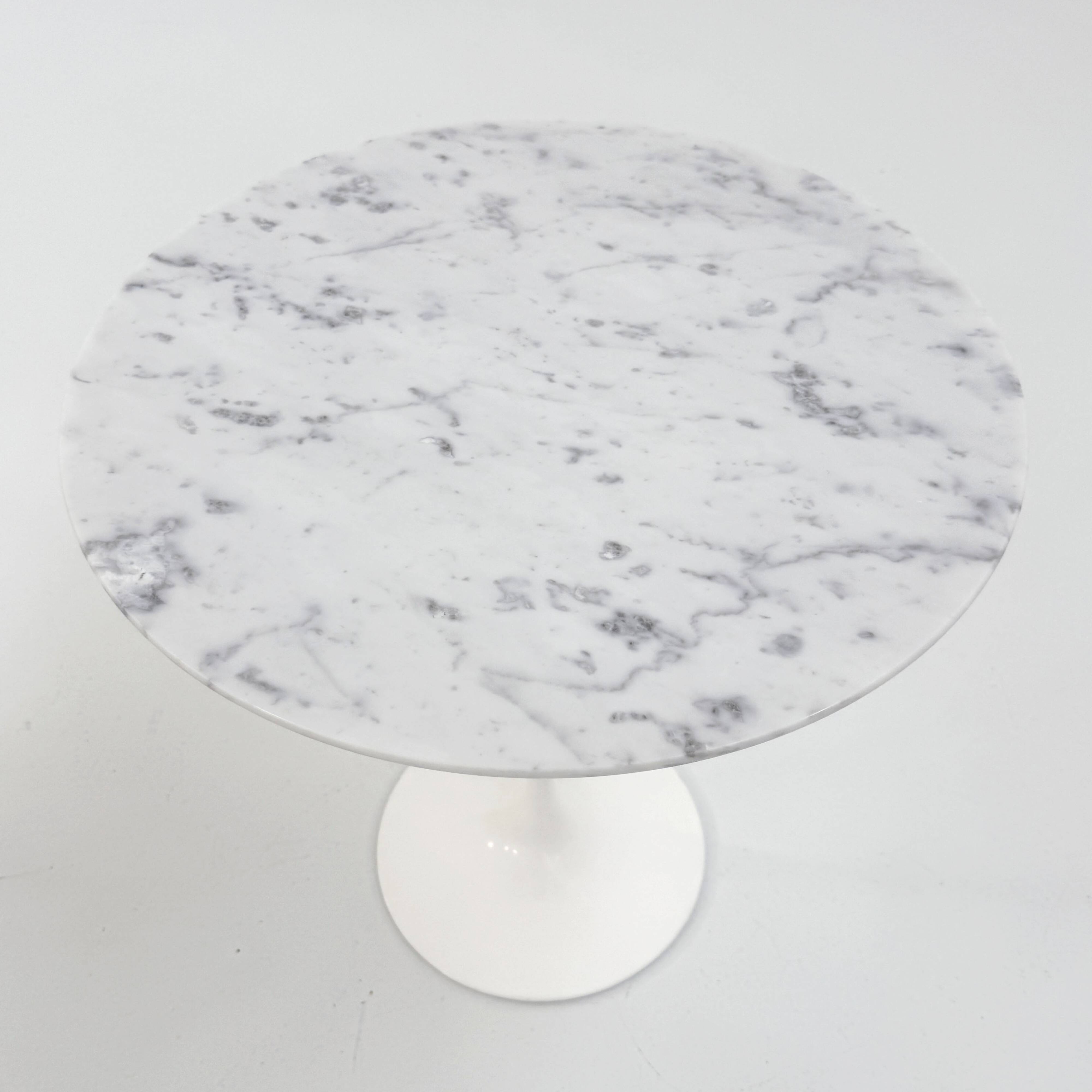 Tulip marble side table by Eero Saarinen for Knoll, 1970