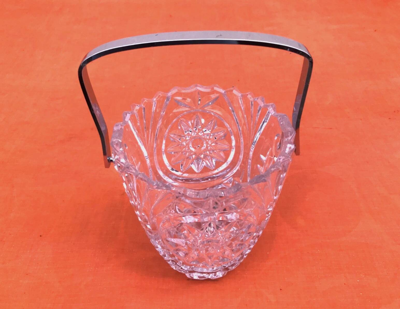 1970s Ice bucket, cut crystal with geometric design
