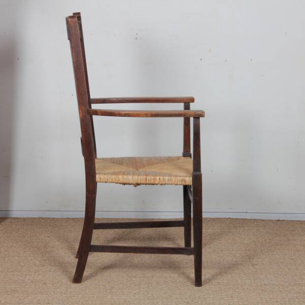 Fauteuil Arts & Crafts, travail anglais début du XXe siècle
