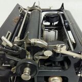 Ideal typewriter black Seidel & Naumann made in Germany