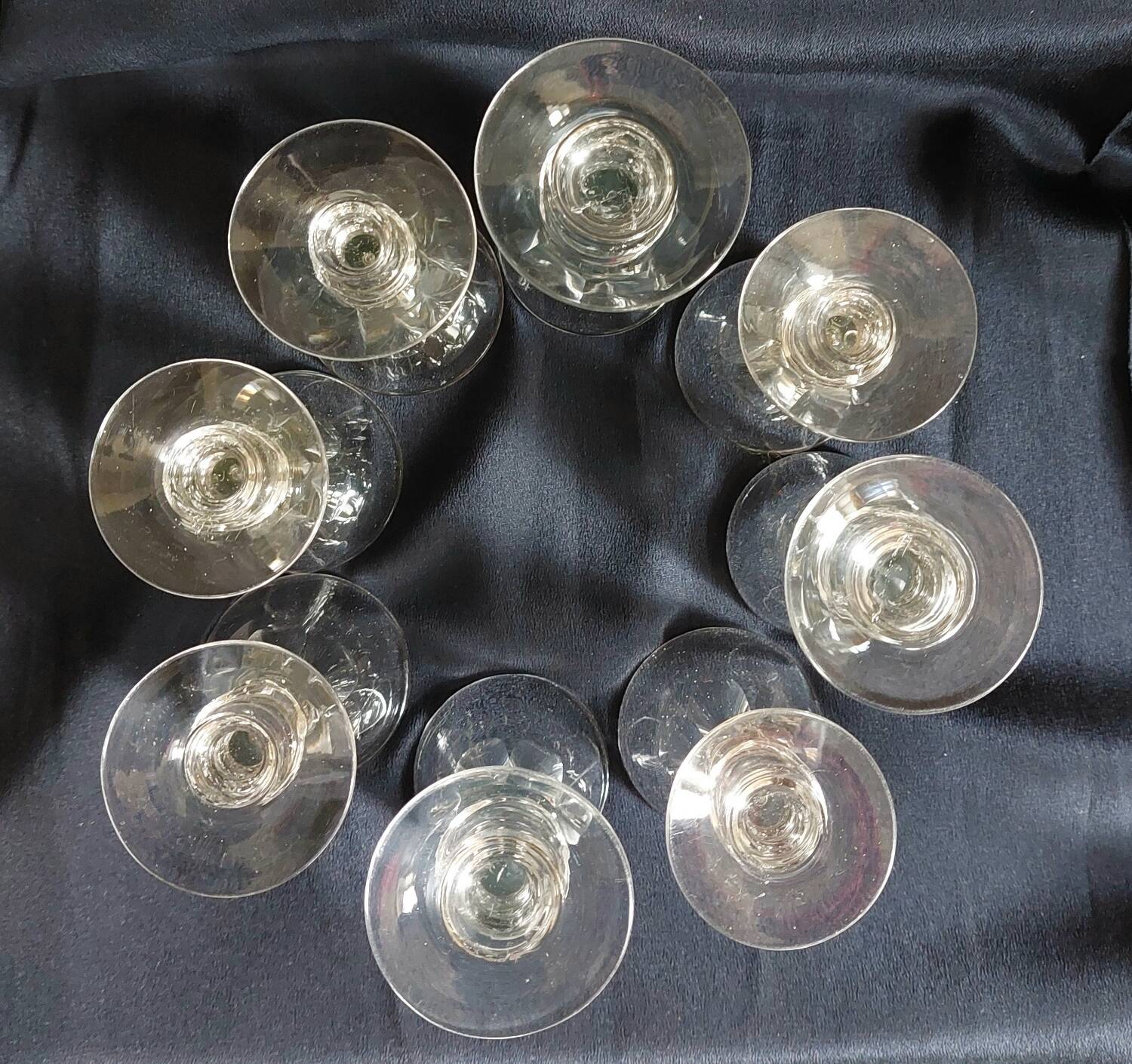 8 Art Deco bistro glasses