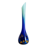 Vase the coachwoman