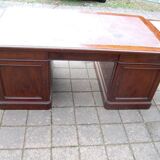 19th century Louis Philippe period mahogany pedestal desk