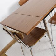 Formica extending table with 4 chairs, set, vintage from the 70s.