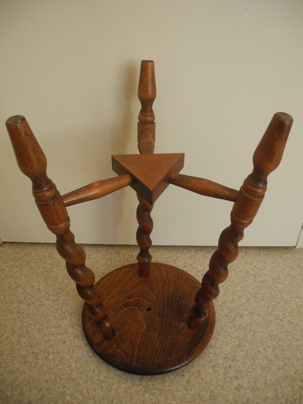 Tabouret bois tourné déco brutaliste vintage wooden stool