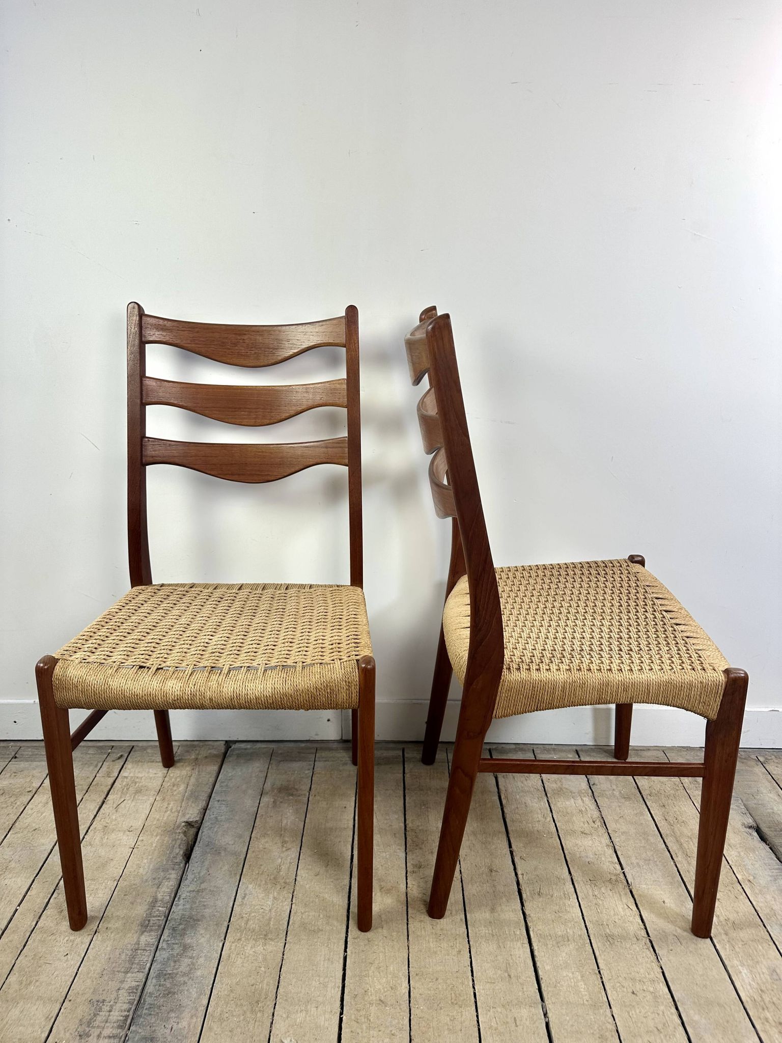 Danish vintage chairs (set of 8) by Arne Wahl Iversen 1960s