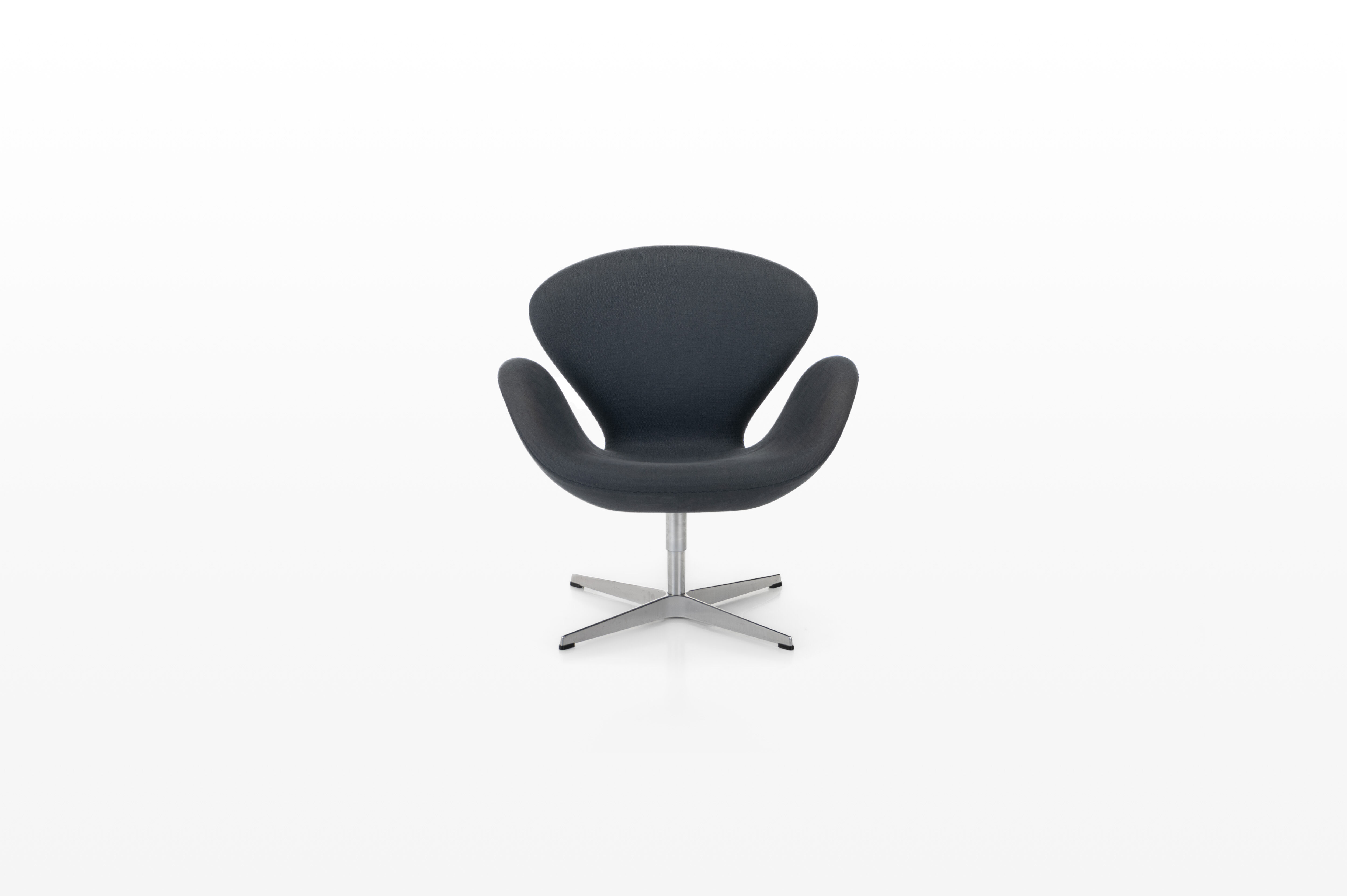 Swan Chair by Arne Jacobsen for Fritz Hansen, Denmark 1958