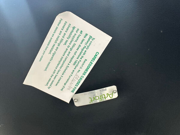 Fauteuil Tulip Pierre Paulin Artifort cuir noir