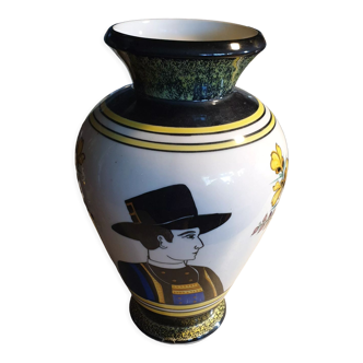 Wedding vase henriot Quimper