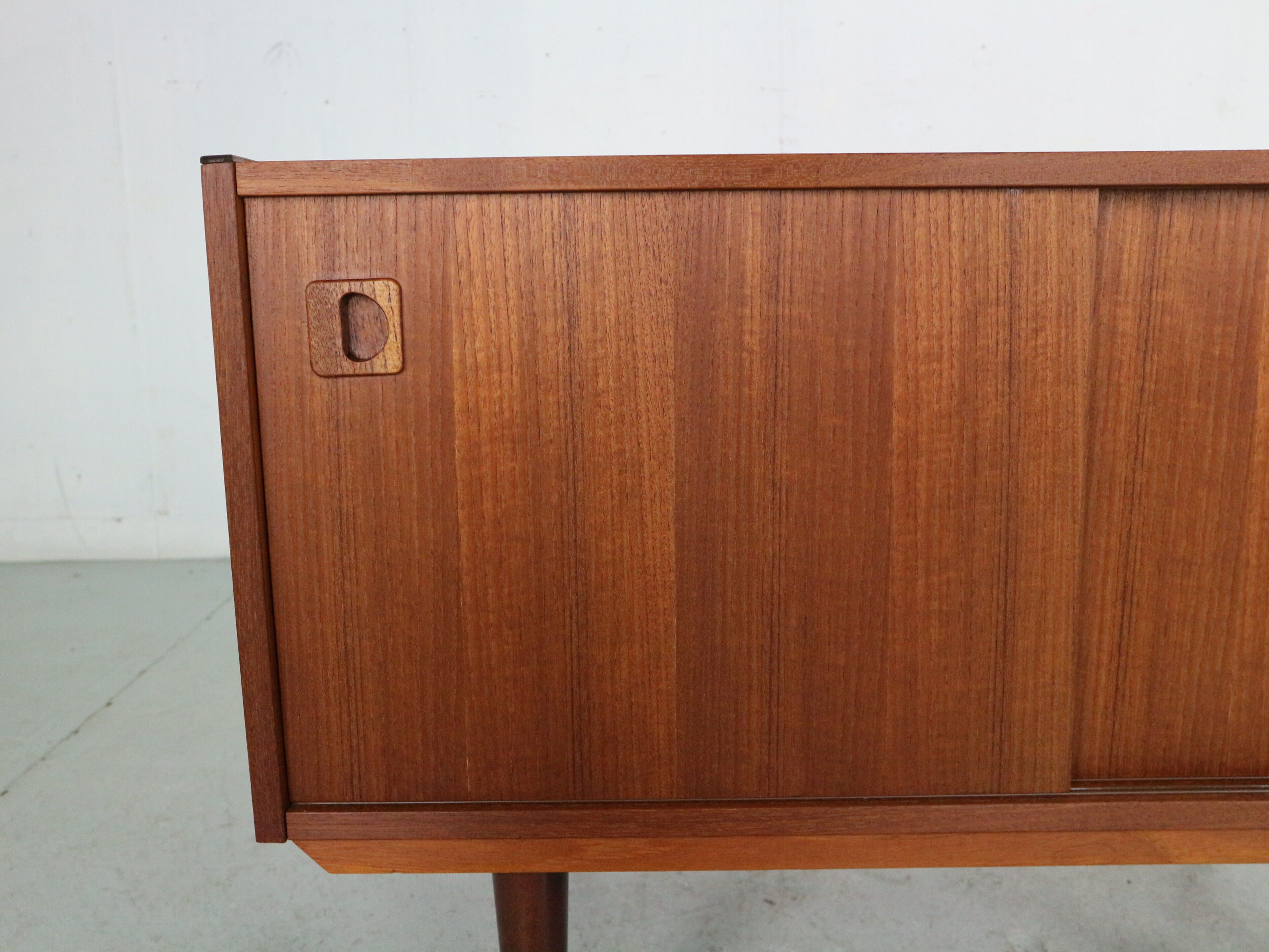 Mid century modern mini teak sideboard, 1960 Denmark