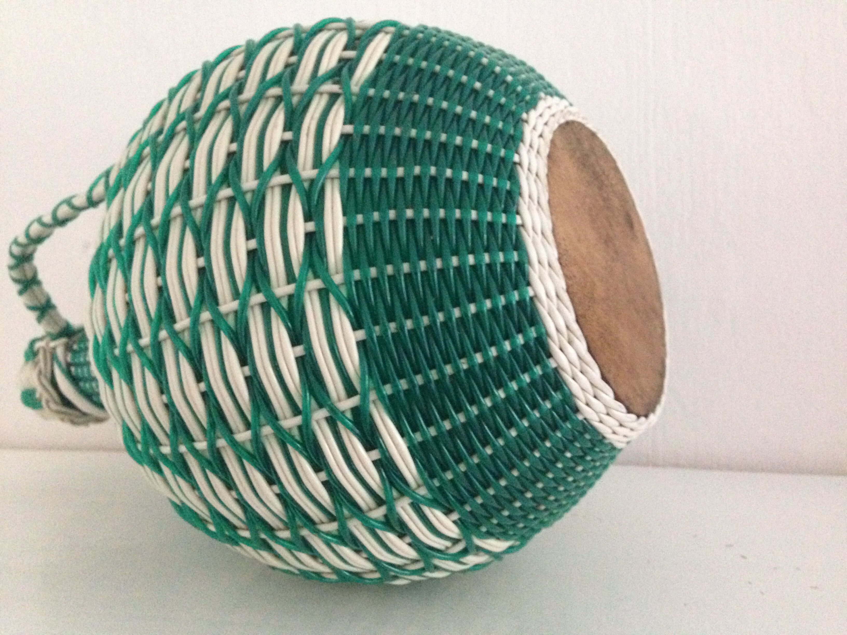 Bottle vintage scoubidou