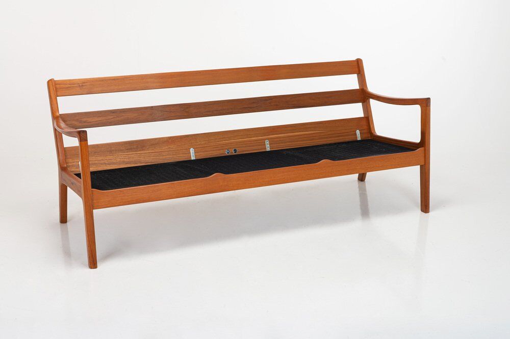 Senator sofa by Ole Wanscher for P. Jeppesen Møbelfabrik, Denmark, 1960s