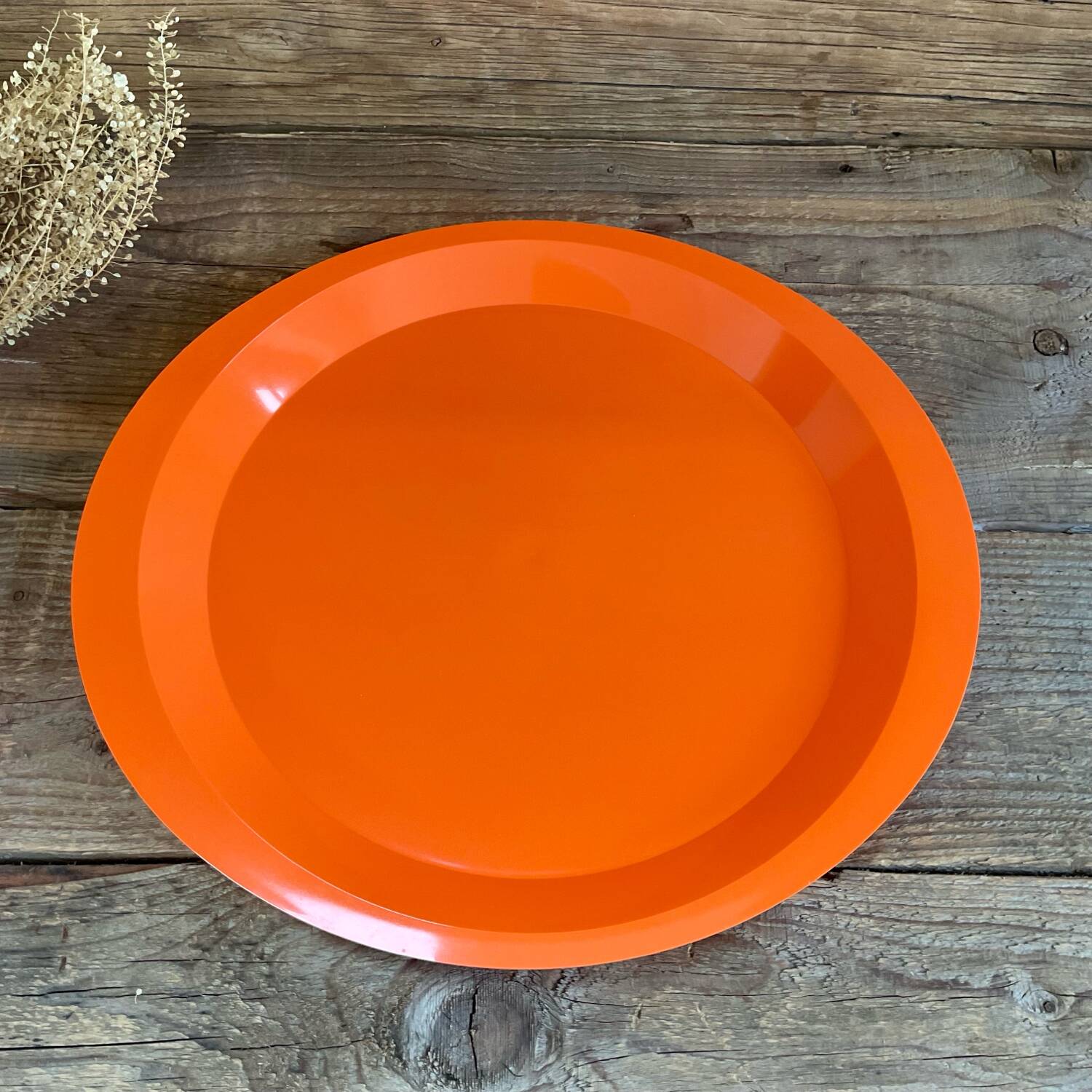 6 cups and the “Jean Pierre VITRAC” designer tray