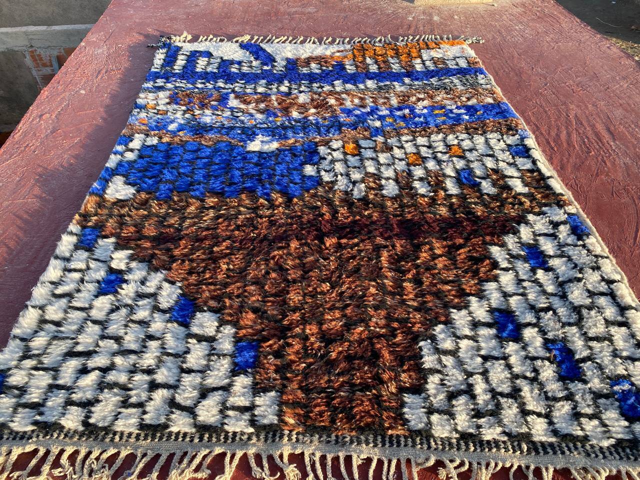 Beni Ouarain rug 300x200 cm – Thick wool with tribal patterns
