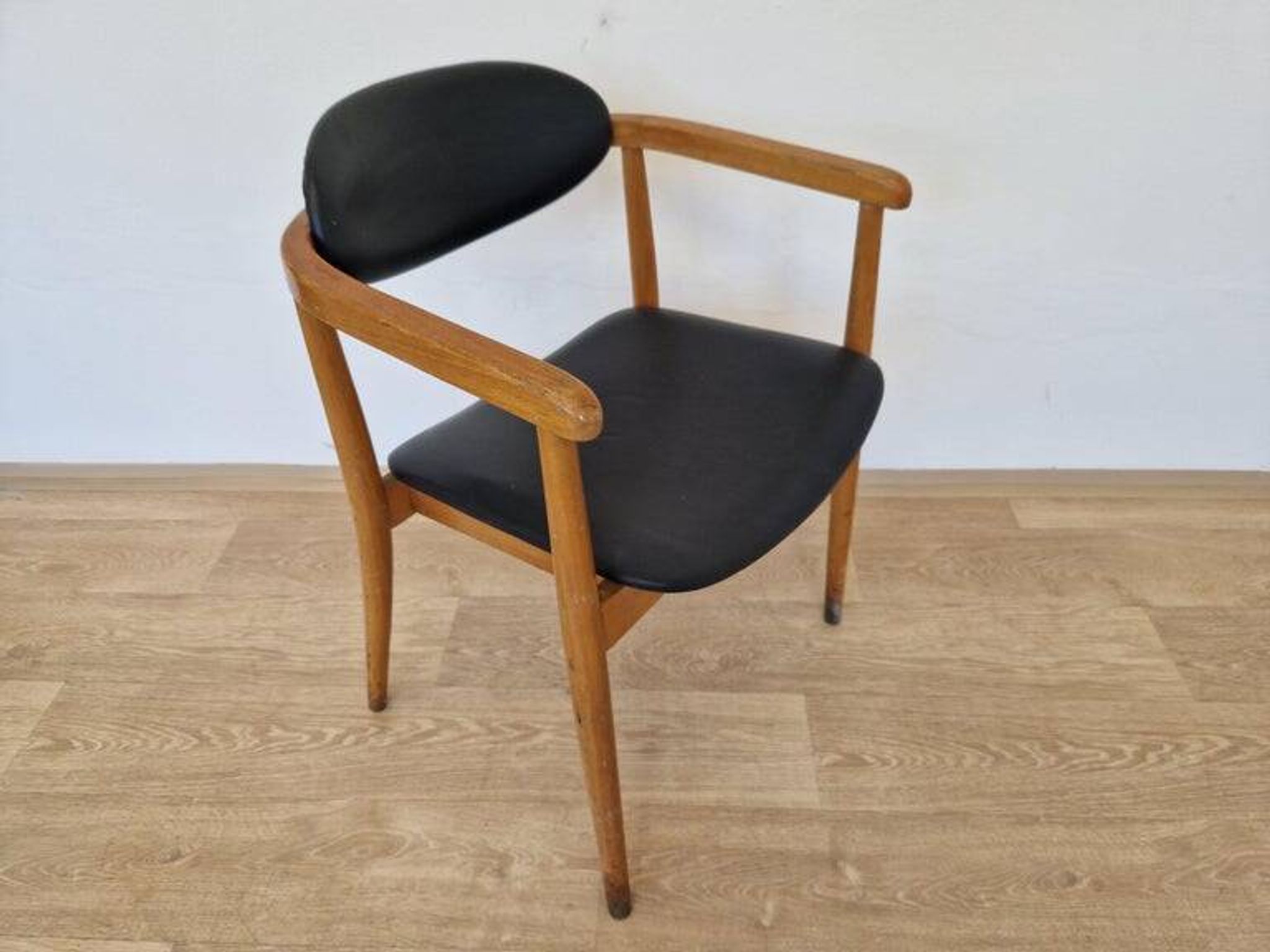 Midcentury Chair TON designed by Antonin Suman, Scandinavian Style, 1960s