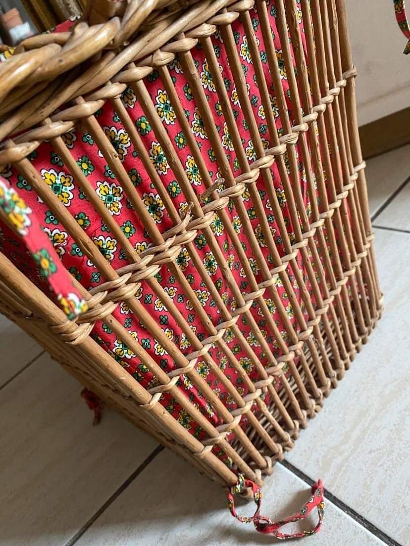 Large vintage wicker basket.