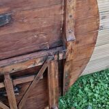 Winegrower's table, Bordeaux grape harvesters
