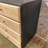 Vintage vintage dresser