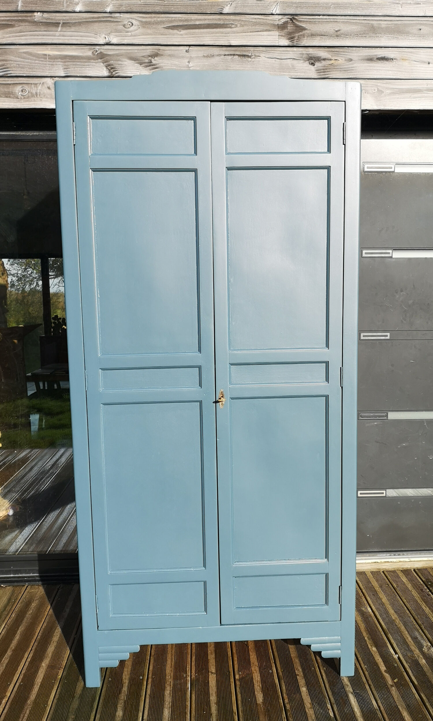 Vintage Parisian wardrobe