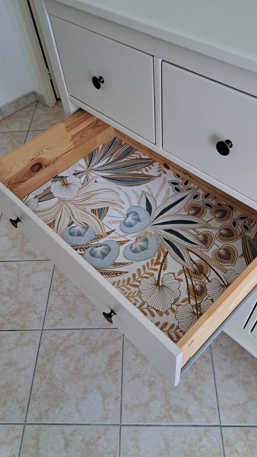 Large Rød Sødgren linen chest of drawers