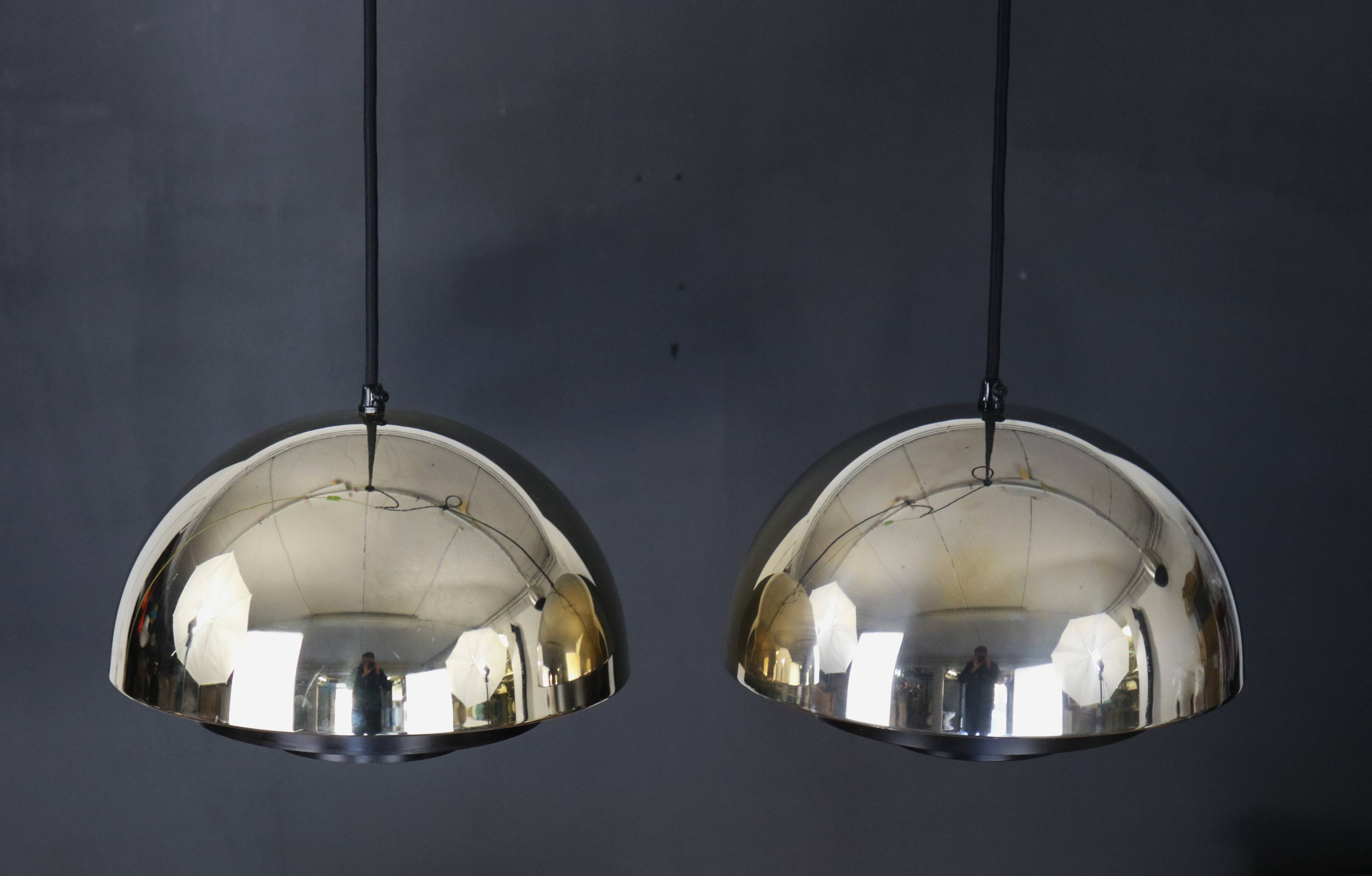 Pendant light “Milieu” Golden Line 24-carat-gold-plated. By Jo Hammerborg for Fog & Mørup. Denmark 1