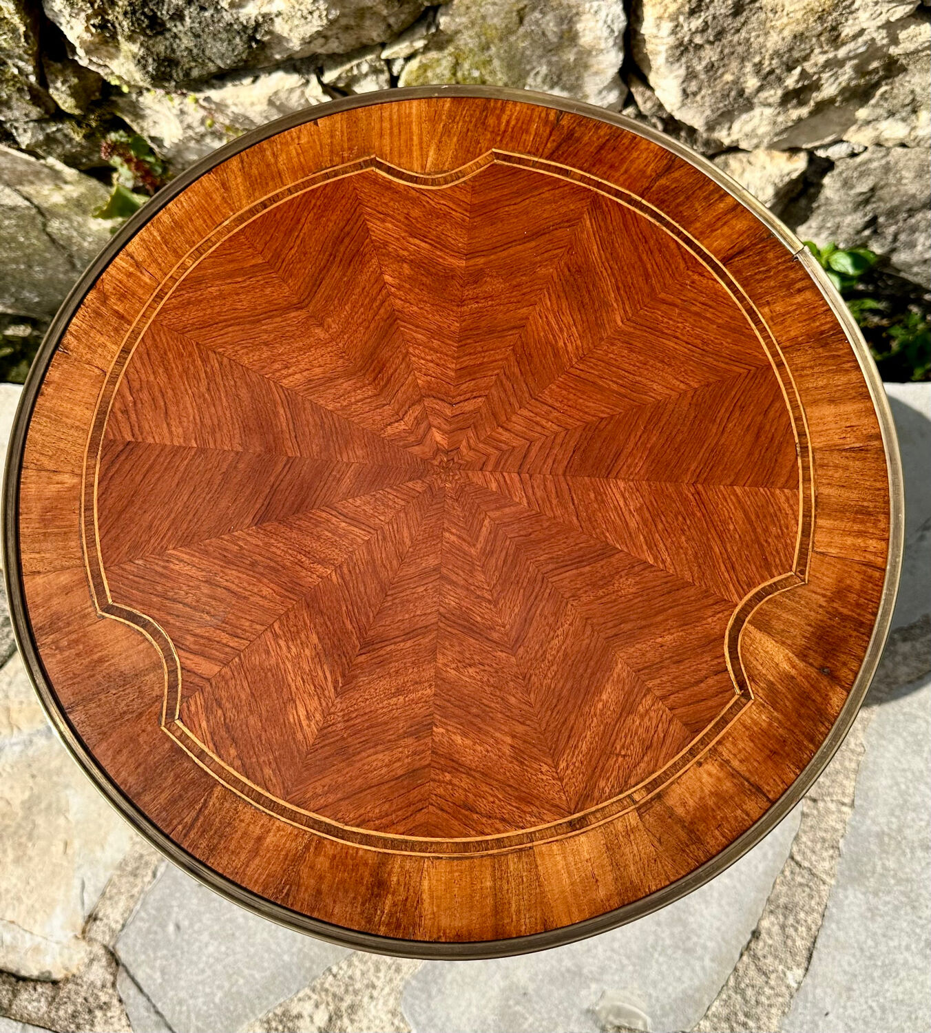 Small side table in precious wood marquetry in the Louis XV style.