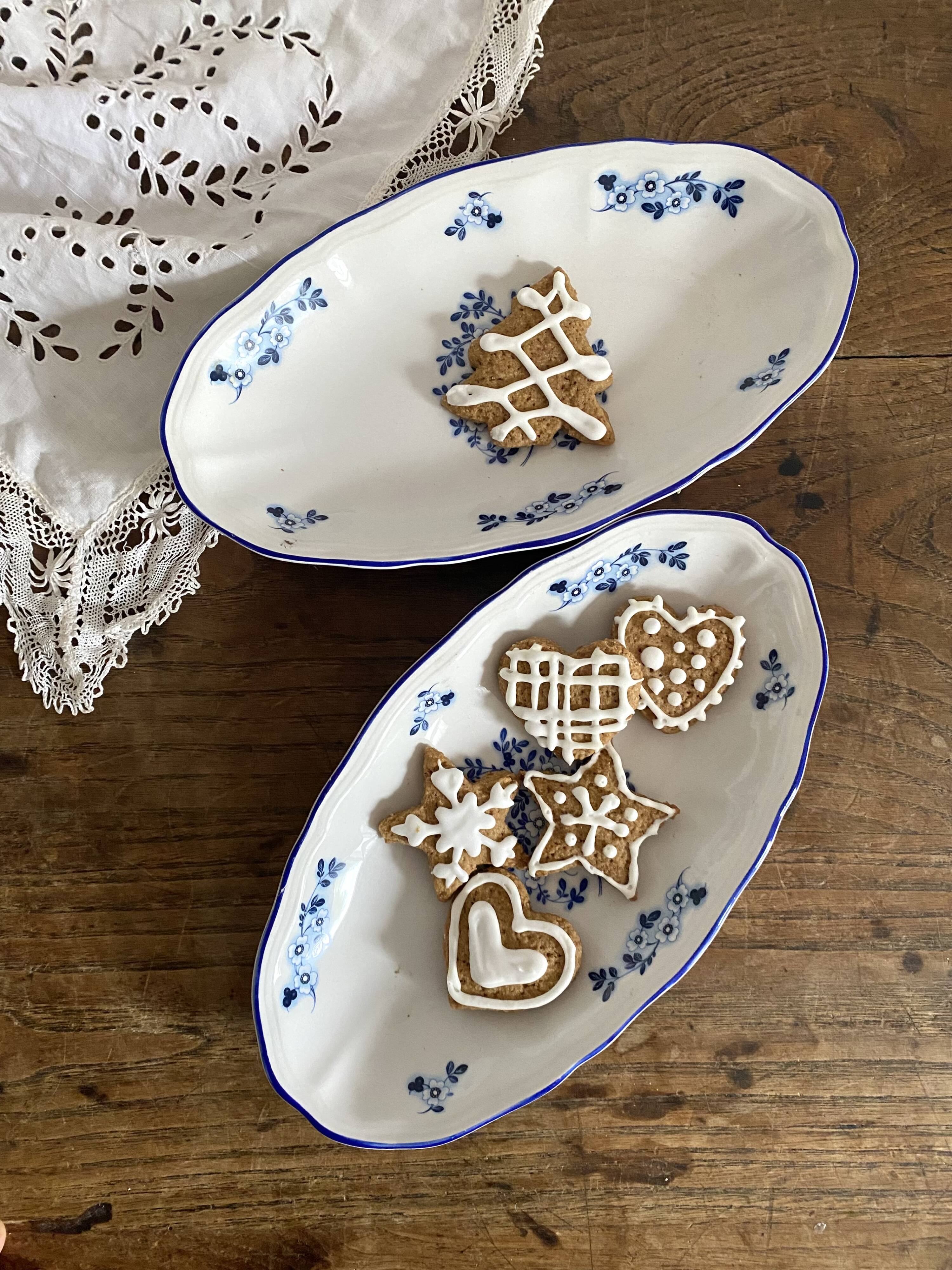 Luneville porcelain bowls with blue flowers