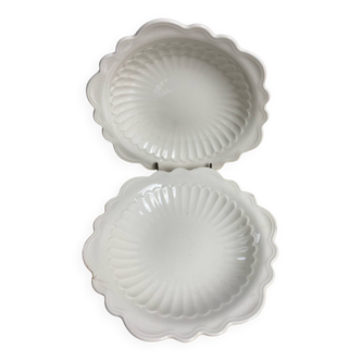 Set of 2 Villeroy and Boch porcelain bowls