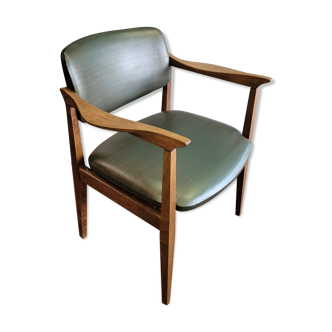 Scandinavian office chair