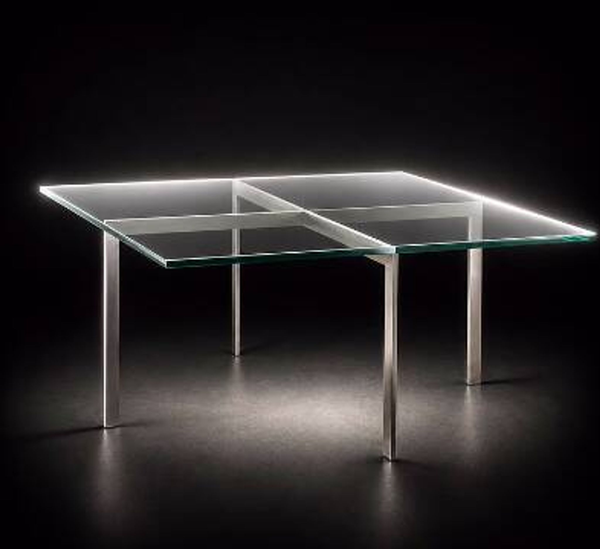 Table basse Barcelona par Ludwig Mies Van Der Rohe