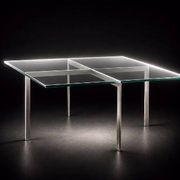 Table basse Barcelona par Ludwig Mies Van Der Rohe