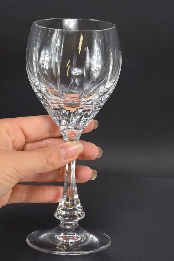 5 verres à vin en cristal taillé main atelier du cristal à baccarat