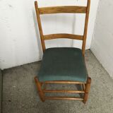 Chaise ancienne en bois