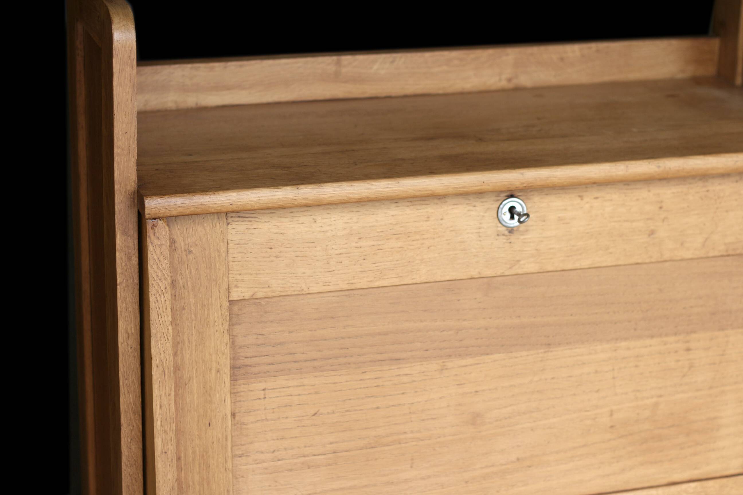 Rare: solid blonde oak secretary from the 1940s/50s. Designer.