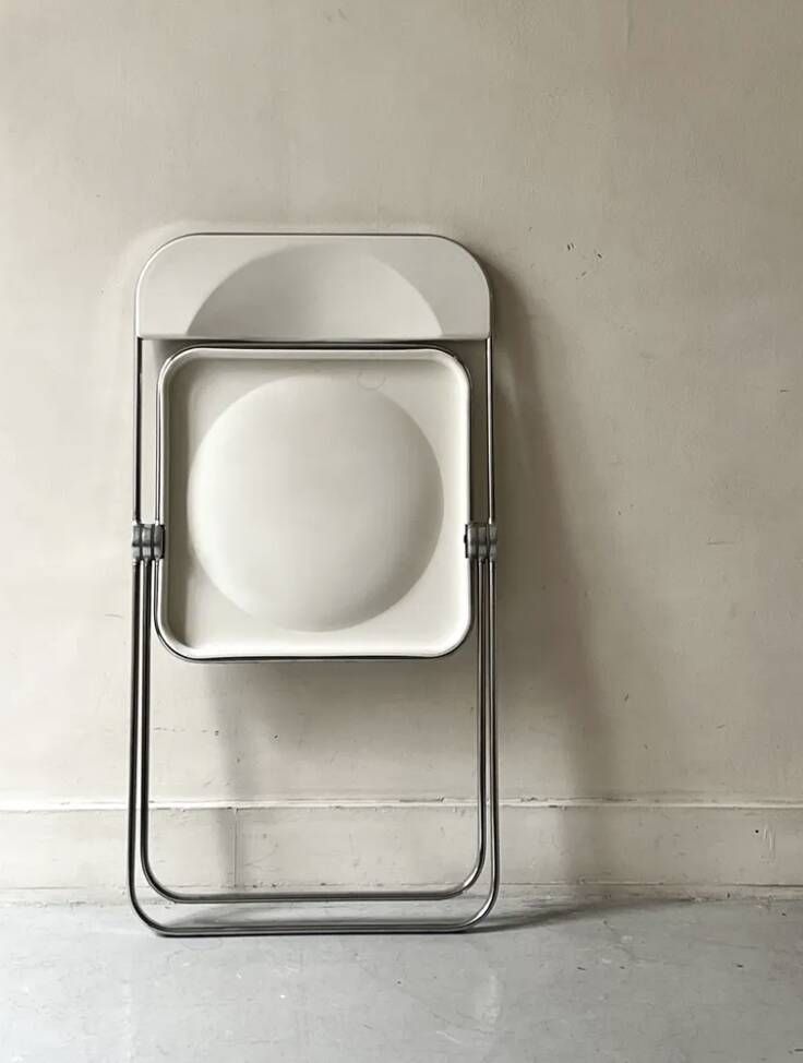 White folding chair & chrome Plia by G. Piretti for Castelli, 1970