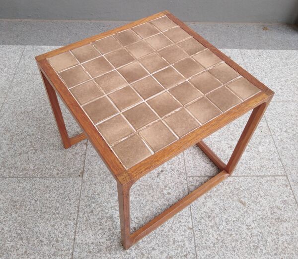 Table d'appoint danoise cube par Kai Kristiansen