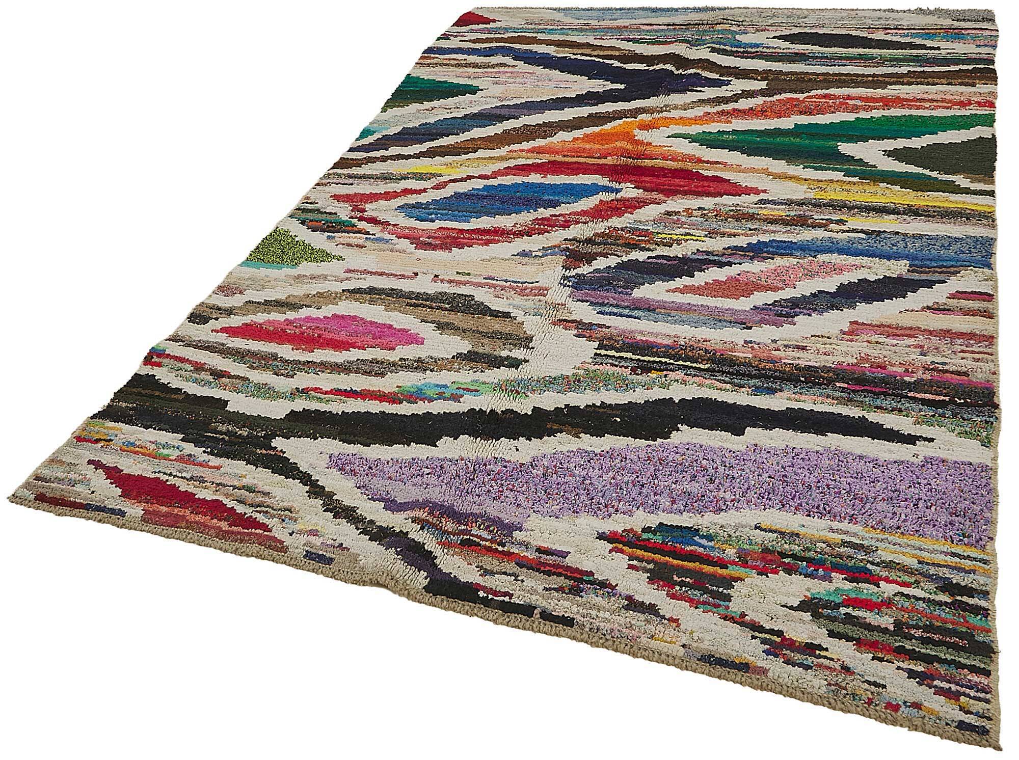 Handwoven Turkish Recycled Boho Rug 174 cm x 271 cm