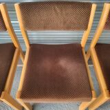 set of 6 Scandinavian style chairs in solid wood and vintage velvet