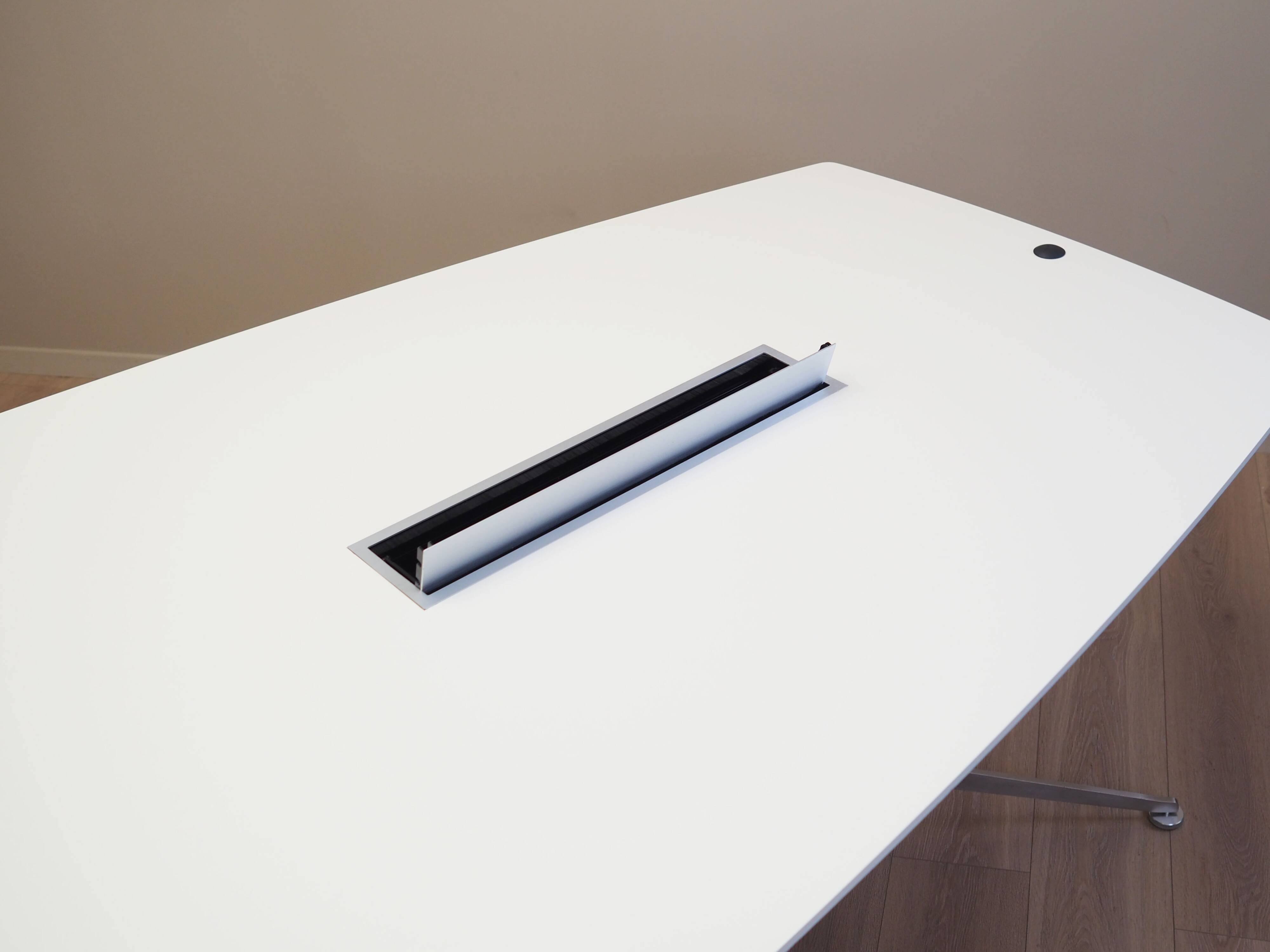 Conference table, Danish design, 2016, designer: Paul Leroy, manufacturer: Paustian