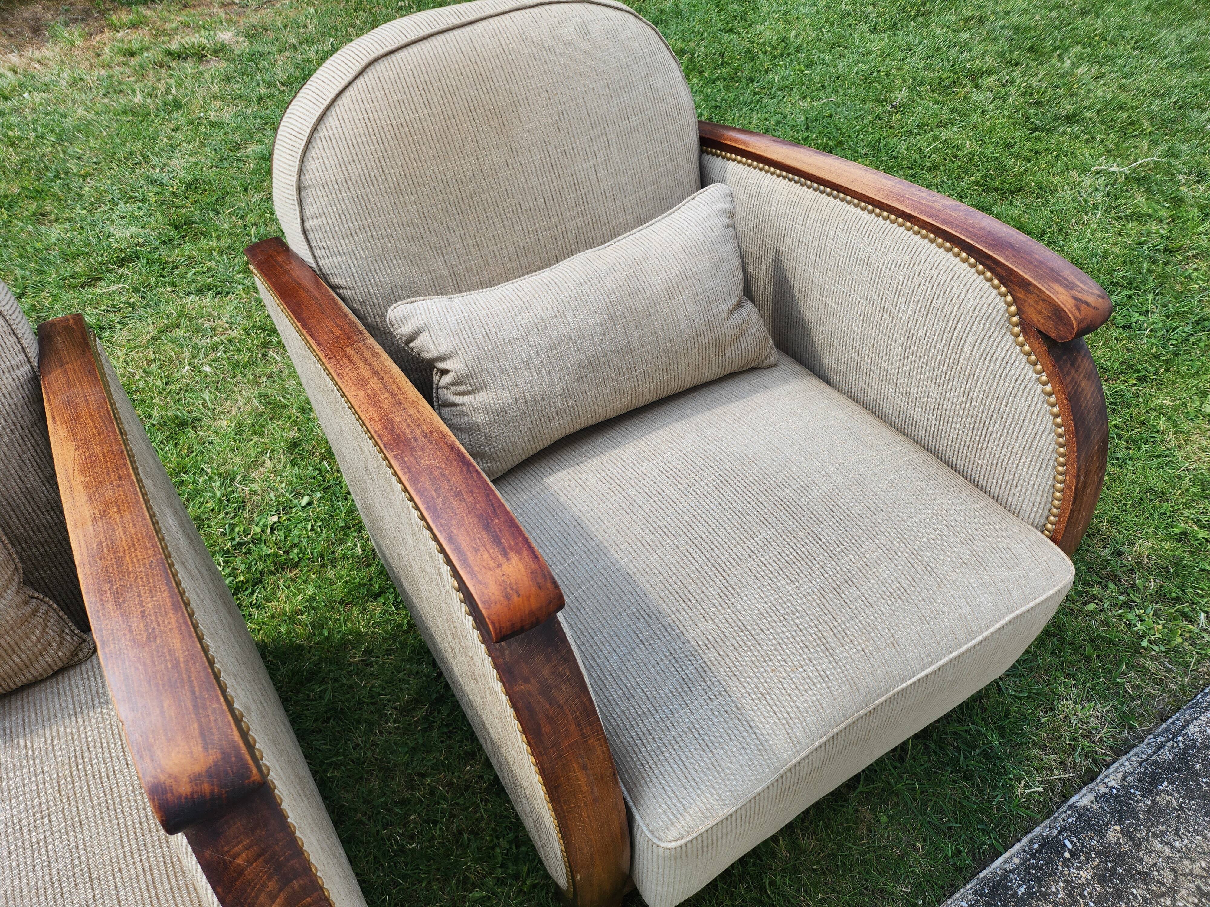 Pair of reclining art deco armchairs. 1930s.