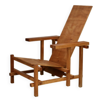 Fauteuil d'après Gerrit Rietveld. Circa 1970