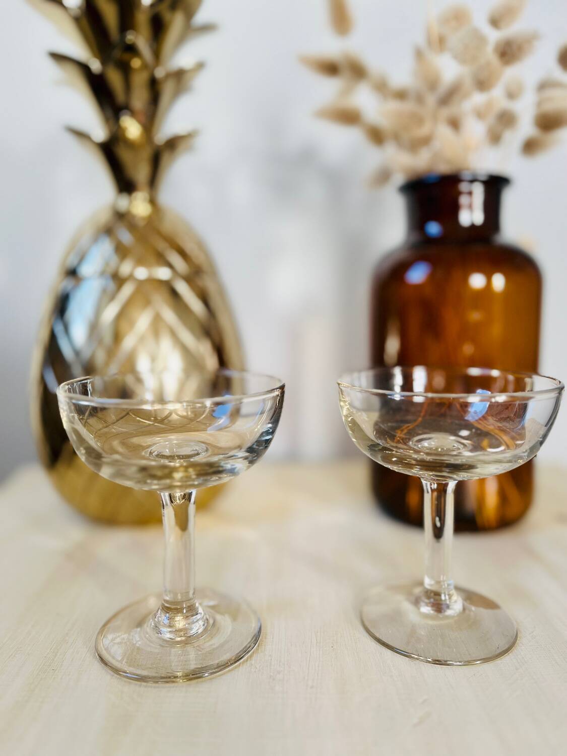 Set of 2 old champagne glasses