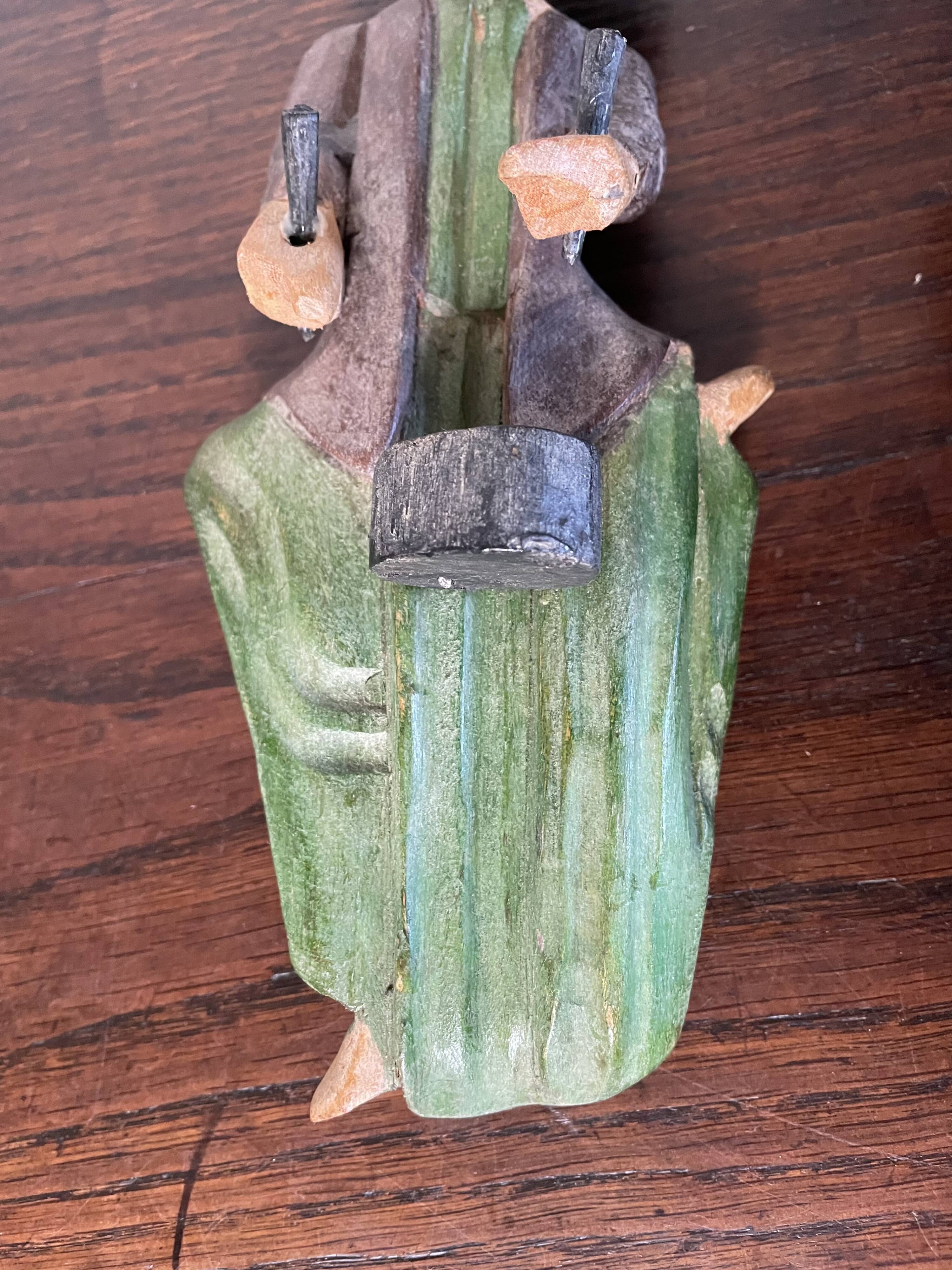 Polychrome wooden statuettes musicians from Asia