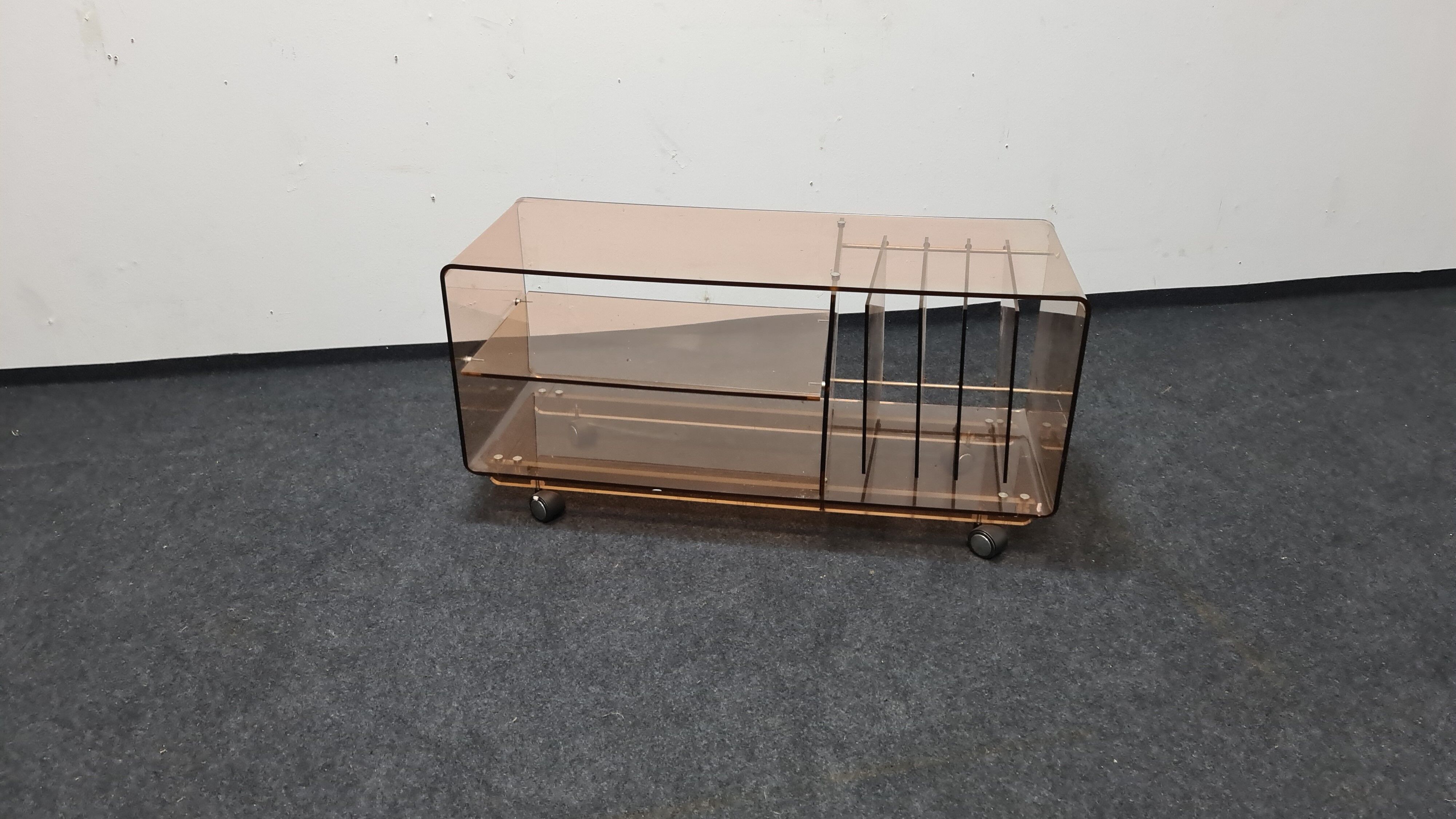 Vintage smoked plexiglas tv/hifi unit