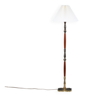 Mid-Century Floor Lamp in Teak & Brass, Denmark, 1960s