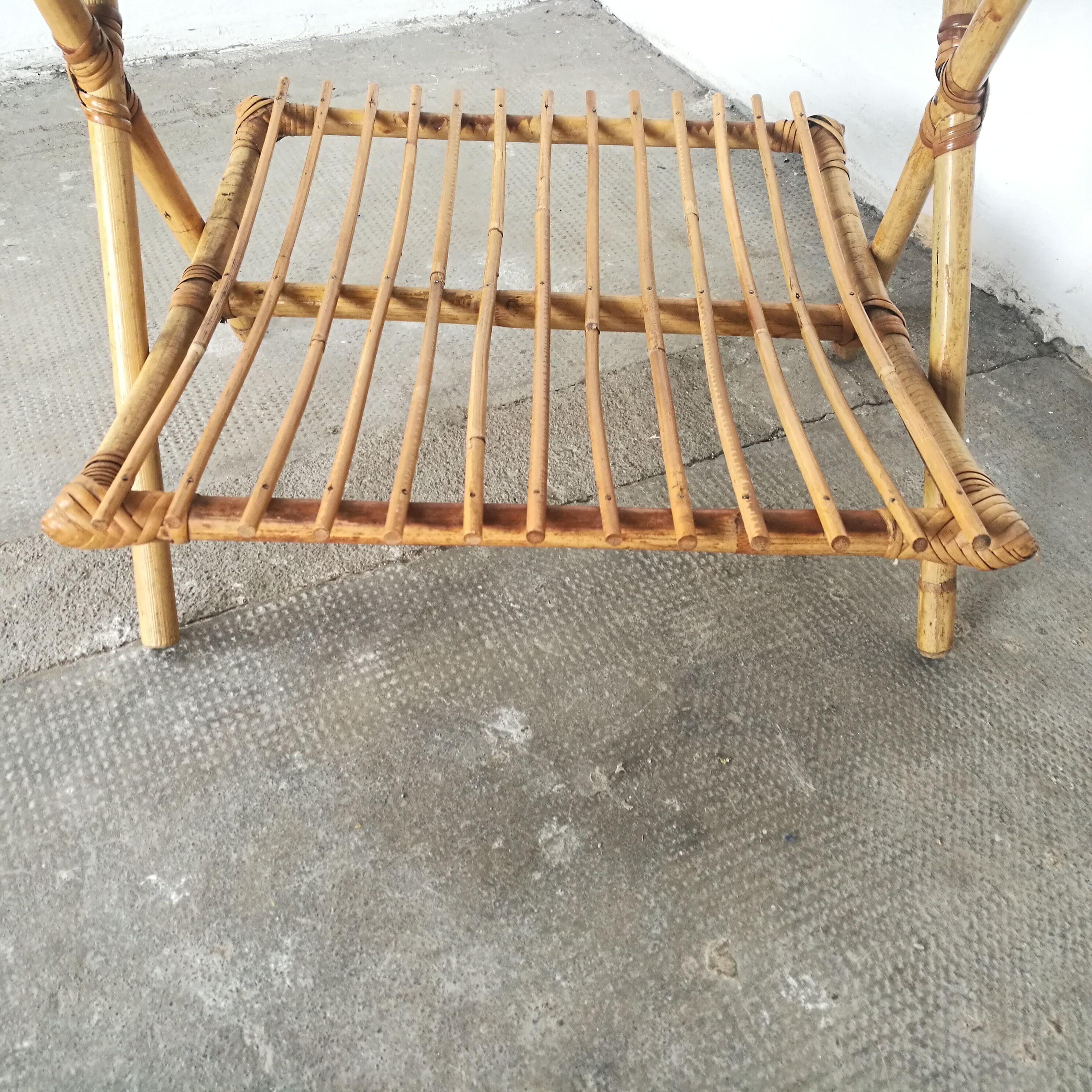 Rattan magazine holder