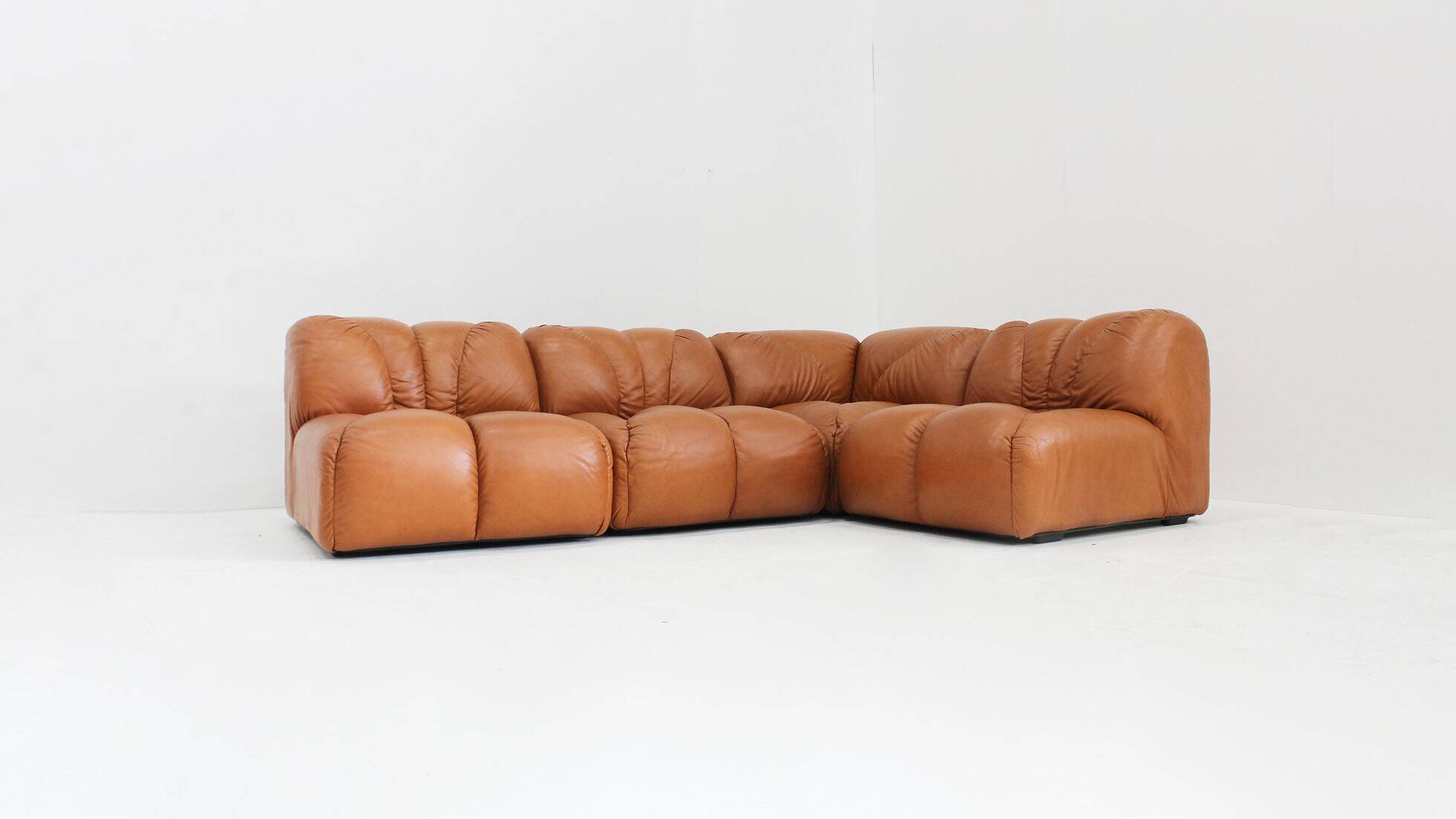 Vintage modular sofa in cognac leather, Italy 1970s