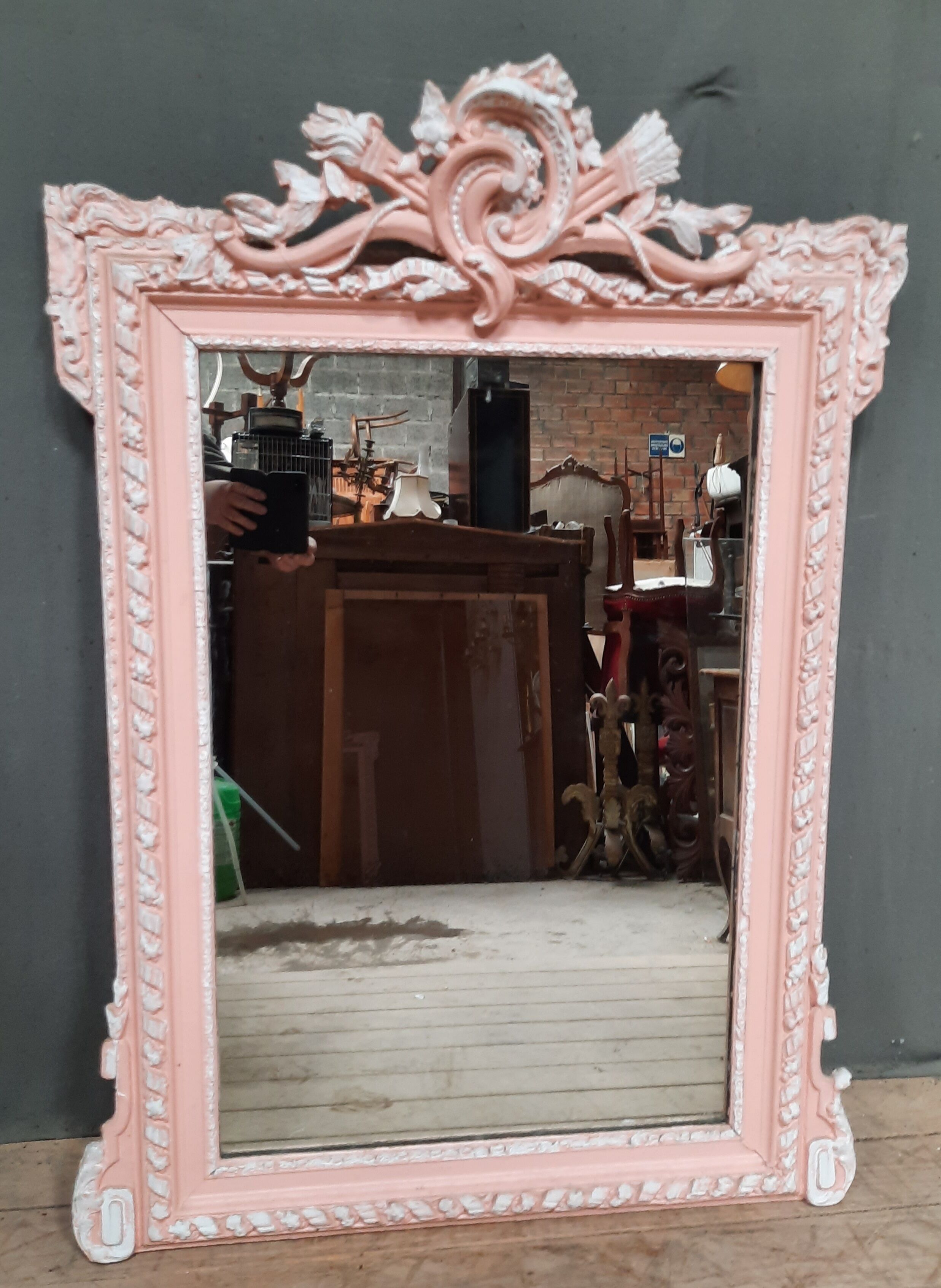 Chimney mirror 117x83cm