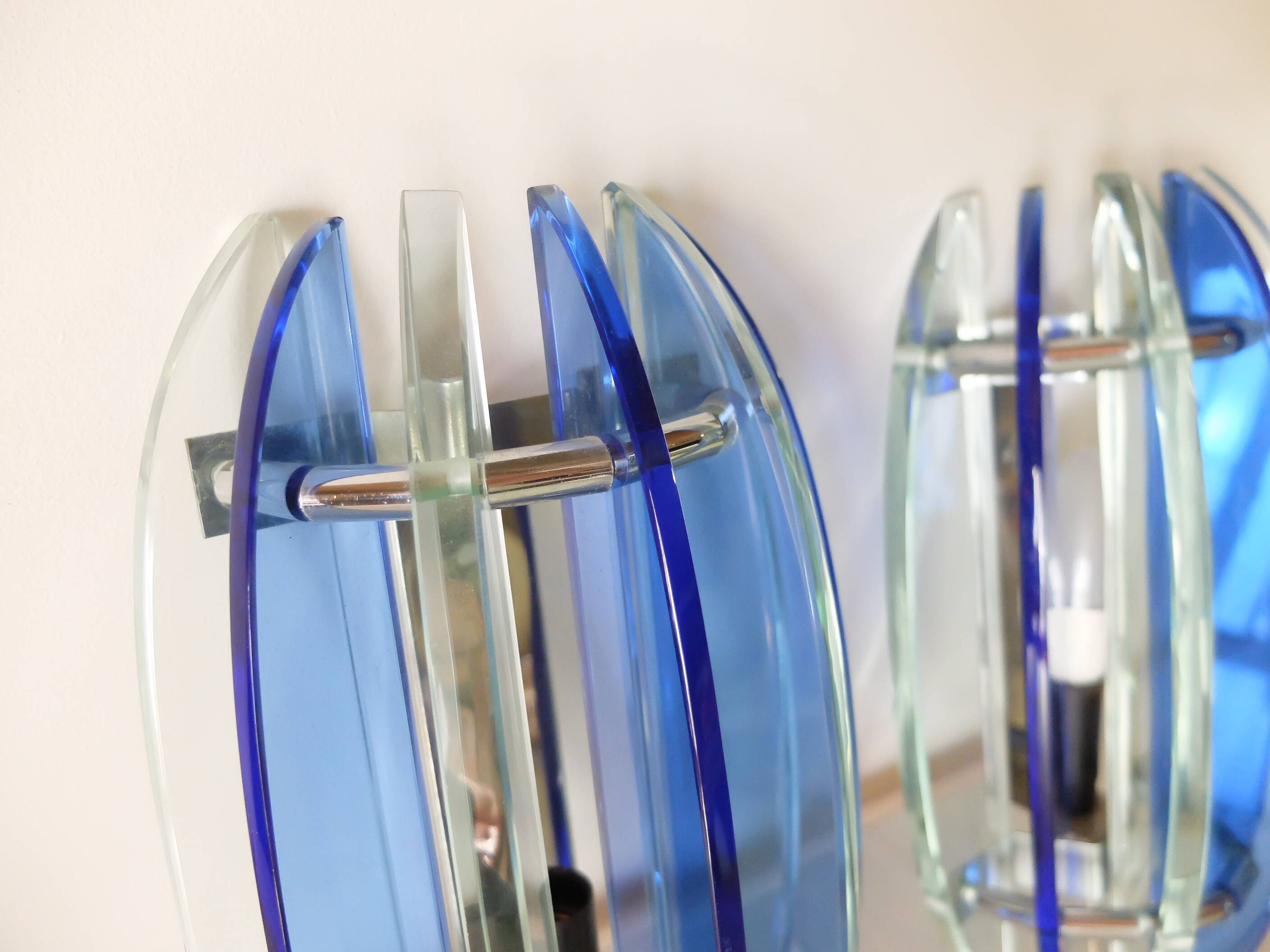 Pair of Italian Sconces From the 1960s, Véca