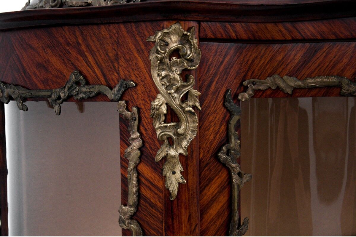 Antique vitrine, Napoleon III, circa 1860.